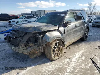 2019 Ford Explorer Sport with VIN 1FM5K8GT9KGA32854, listed as a Copart auction lot 44514545 with 124,545 mi miles and Clean Title. Bid and sale history available at carsss.com. Image 1.