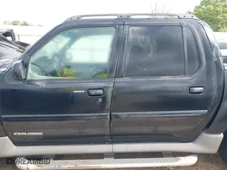 2001 Ford Explorer Sport Trac with VIN 1FMZU67E81UC75346, listed as a IAAI auction lot 41931787 with 185,057 mi miles. Bid and sale history available at carsss.com. Image 15.