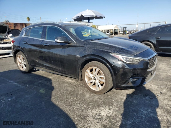 2019 Infiniti QX30 ESSENTIAL with VIN SJKCH5CPXKA008371, listed as a Copart auction lot 72707884 with 25,907 mi miles and Salvage Title. Bid and sale history available at carsss.com. Image 4.