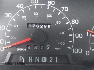 2000 Ford Excursion Limited with VIN 1FMNU42S6YEE16063, listed as a IAAI auction lot 42667484 with 176,296 mi miles and . Bid and sale history available at DreamBid. Image 7.