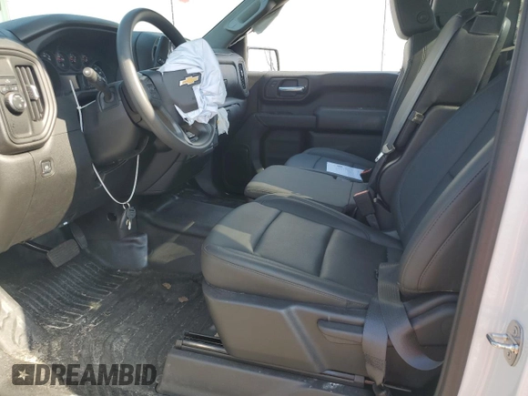 2024 CHEVROLET C2500 HEAVY DUTY with VIN 1GB0WLE73RF410425, listed as a Copart auction lot 42040355 with 5,847 mi miles and Salvage Title. Bid and sale history available at DreamBid. Image 7.