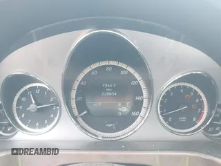 2011 Mercedes-Benz E 350 Luxury с VIN WDDHF8HB5BA467794, выставлен на аукционе IAAI как лот 42487202 с пробегом 228 854 миль миль и . История ставок и продаж доступна на DreamBid. Изображение 7.