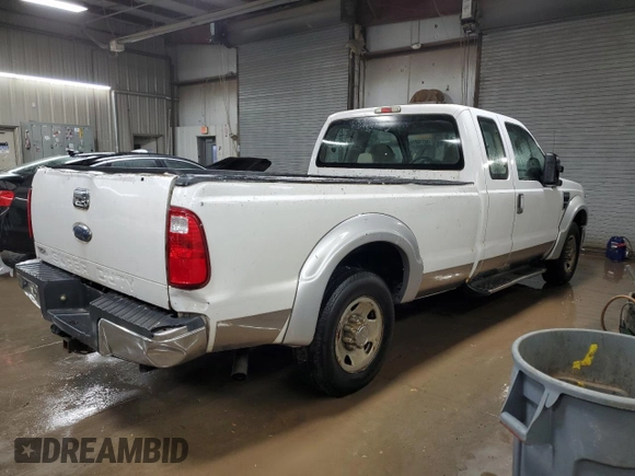 2008 Ford F-250 XL with VIN 1FTSX20568EB45795, listed as a Copart auction lot 82710014 with 149,667 mi miles and Salvage title. Bid and sale history available at DreamBid. Image 3.