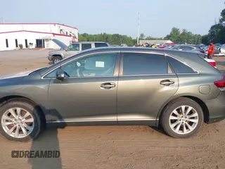 2013 Toyota Venza LE with VIN 4T3BA3BB4DU045501, listed as a IAAI auction lot 40117866 with 184,089 mi miles. Bid and sale history available at carsss.com. Image 14.