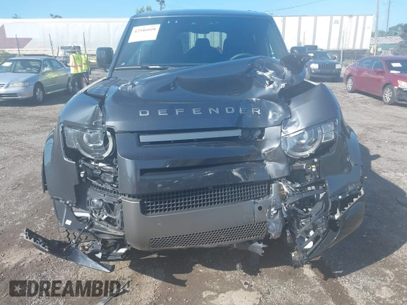 2025 Land Rover Defender X-Dynamic SE with VIN SALE2EEU0S2368249, listed as a IAAI auction lot 42546020 with 5,025 mi miles and . Bid and sale history available at DreamBid. Image 6.