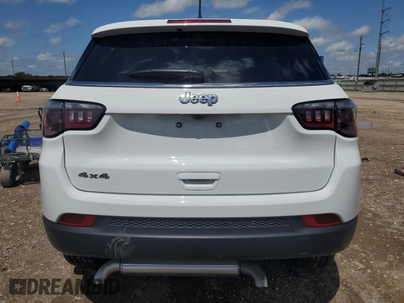 2025 Jeep Compass Sport with VIN 3C4NJDAN7ST529052, listed as a Copart auction lot 54128665 with 1,111 mi miles and Salvage title. Bid and sale history available at DreamBid. Image 6.