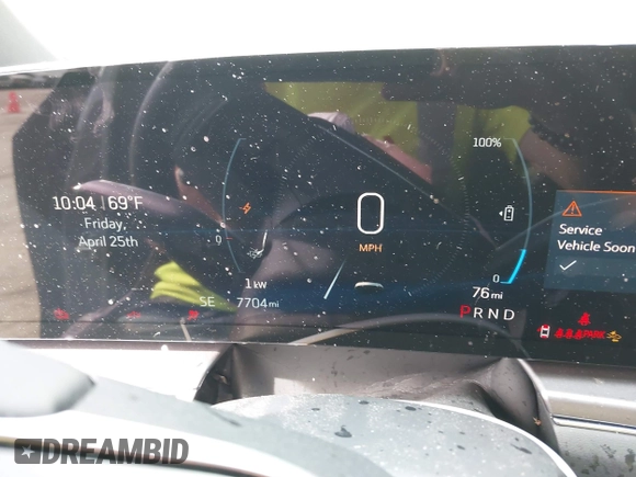 2024 Cadillac LYRIQ z VIN 1GYKPMRLXRZ141816, wystawiony jako IAAI lot #42113732 z przebiegiem 7 704 mil mil oraz . Historia ofert i sprzedaży dostępna na DreamBid. Obrazek 7.
