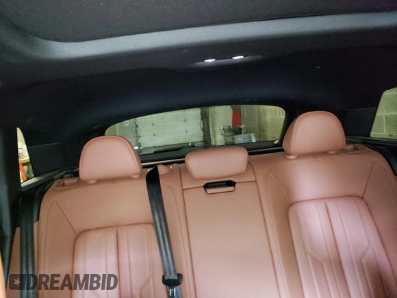 2022 Audi e-tron Premium z VIN WA1AAAGE3NB023710, wystawiony jako Copart lot #57508235 z przebiegiem 23 483 mil mil oraz Tytuł czysty. Historia ofert i sprzedaży dostępna na DreamBid. Obrazek 10.