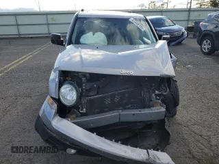 2015 Jeep Patriot High Altitude with VIN 1C4NJRFB2FD270543, listed as a Copart auction lot 53448165 with 141,048 mi miles and Salvage Title. Bid and sale history available at carsss.com. Image 5.