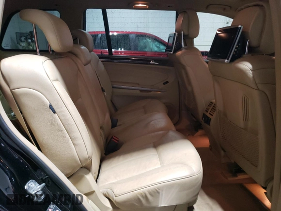 2010 Mercedes-Benz GL 550 with VIN 4JGBF8GE2AA600033, listed as a Copart auction lot 67425294 with 153,180 mi miles and Salvage Title. Bid and sale history available at DreamBid. Image 11.