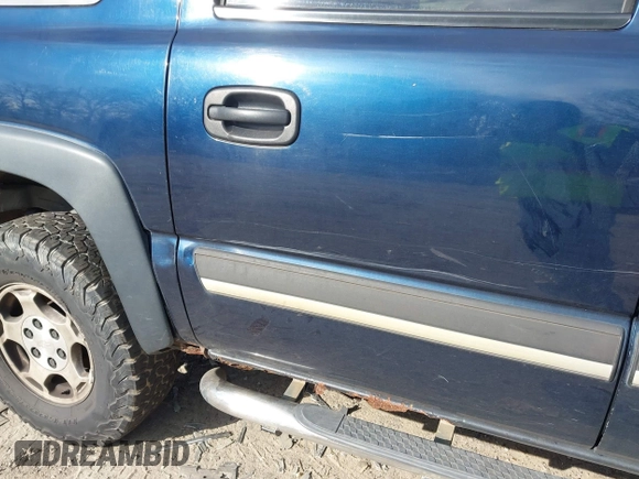 2004 Chevrolet Avalanche Z71 with VIN 3GNEK12TX4G337295, listed as a IAAI auction lot 41543250 with 153,195 mi miles and . Bid and sale history available at DreamBid. Image 13.