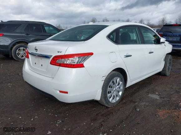 2015 Nissan Sentra S with VIN 3N1AB7AP9FY316470, listed as a IAAI auction lot 41897777 with 99,213 mi miles. Bid and sale history available at carsss.com. Image 4.