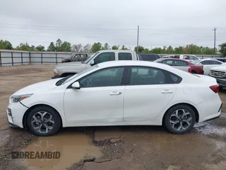 2021 Kia Forte LXS with VIN 3KPF24AD2ME312508, listed as a IAAI auction lot 38094780 with 65,314 mi miles. Bid and sale history available at carsss.com. Image 14.
