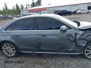 2015 Audi A4 Premium Plus z VIN WAUFFAFL5FN019698, wystawiony jako IAAI lot #42310939 z przebiegiem 72 491 mil mil oraz . Historia ofert i sprzedaży dostępna na DreamBid. Obrazek 14.