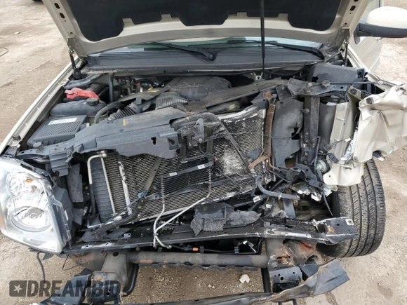 2008 GMC Yukon Denali z VIN 1GKFK63878J132157, wystawiony jako Copart lot #55180015 z przebiegiem 141 270 mil mil oraz Szkoda całkowita • Salvage title. Historia ofert i sprzedaży dostępna na DreamBid. Obrazek 12.