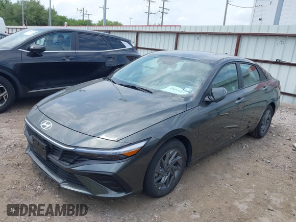 2024 Hyundai Elantra SEL with VIN KMHLM4DG9RU787905, listed as a IAAI auction lot 42157913 with 23,122 mi miles. Bid and sale history available at carsss.com. Image 2.