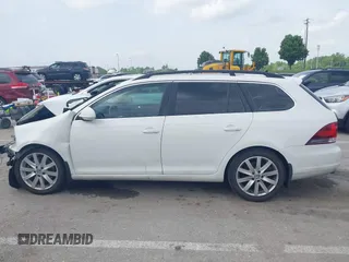 2013 Volkswagen Jetta TDI with VIN 3VWPL7AJ0DM664563, listed as a IAAI auction lot 42271539 with 122,035 mi miles and . Bid and sale history available at DreamBid. Image 15.