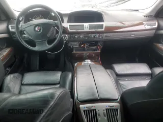 2006 BMW 7 Series 750Li z VIN WBAHN83516DT59723, wystawiony jako Copart lot #61220845 z przebiegiem Nie podano mil oraz Szkoda całkowita • Salvage title. Historia ofert i sprzedaży dostępna na DreamBid. Obrazek 8.