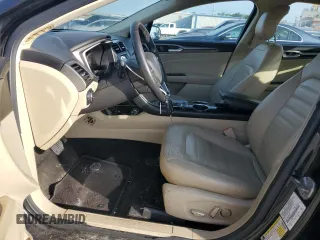 2013 Ford Fusion SE Hybrid с VIN 3FA6P0LU6DR157953, выставлен на аукционе Copart как лот 61175825 с пробегом 125 768 миль миль и Чистый • Clean title. История ставок и продаж доступна на DreamBid. Изображение 7.