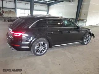 2018 Audi A4 allroad Premium Plus with VIN WA18NAF40JA039729, listed as a Copart auction lot 67198504 with 113,629 mi miles and Salvage Title. Bid and sale history available at carsss.com. Image 3.