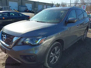 2019 Nissan Pathfinder S with VIN 5N1DR2MM7KC627310, listed as a IAAI auction lot 42064061 with 110,353 mi miles. Bid and sale history available at carsss.com. Image 18.