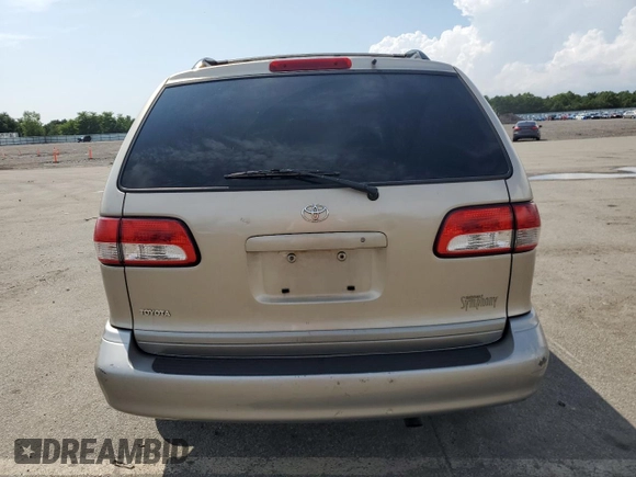 2003 Toyota Sienna LE with VIN 4T3ZF13C93U518481, listed as a Copart auction lot 67920744 with 271,385 mi miles and Salvage Title. Bid and sale history available at carsss.com. Image 6.