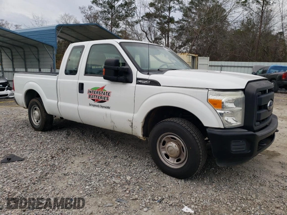 2015 Ford F-250 XLT z VIN 1FT7X2A67FED29332, wystawiony jako Copart lot #42584455 z przebiegiem 108 164 mil mil oraz Szkoda całkowita • Salvage title. Historia ofert i sprzedaży dostępna na DreamBid. Obrazek 4.