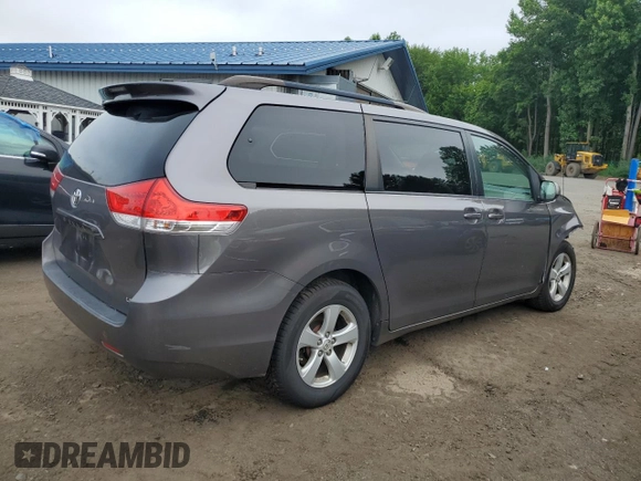 2014 Toyota Sienna LE AAS with VIN 5TDKK3DC9ES521442, listed as a Copart auction lot 64471525 with 331,395 mi miles and Salvage title. Bid and sale history available at DreamBid. Image 3.