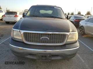 2000 Ford Expedition XLT with VIN 1FMRU15LXYLC15945, listed as a Copart auction lot 81005724 with 84,017 mi miles and Clean Title. Bid and sale history available at carsss.com. Image 5.