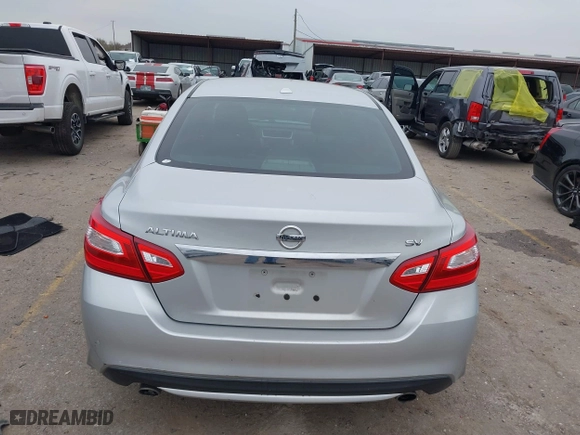 2017 Nissan Altima 2.5 SR with VIN 1N4AL3AP6HC293878, listed as a IAAI auction lot 41582060 with 154,542 mi miles. Bid and sale history available at carsss.com. Image 16.