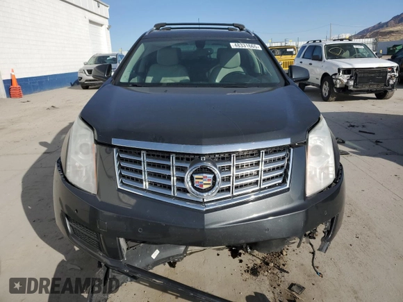 2015 Cadillac SRX Luxury Collection with VIN 3GYFNEE34FS619157, listed as a Copart auction lot 48331665 with 130,477 mi miles and Salvage Title. Bid and sale history available at DreamBid. Image 5.