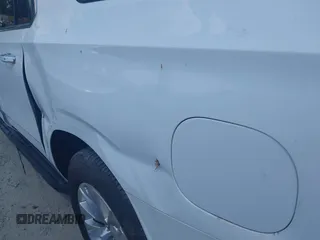 2023 Chevrolet Suburban Premier с VIN 1GNSCFKD5PR546017, выставлен на аукционе IAAI как лот 42584410 с пробегом 43 749 миль миль и . История ставок и продаж доступна на DreamBid. Изображение 19.