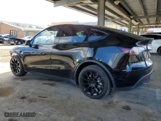 2022 Tesla Model Y Long Range with VIN 7SAYGDEE2NF402219, listed as a Copart auction lot 47405325 with 44,509 mi miles and Salvage Title. Bid and sale history available at carsss.com. Image 2.