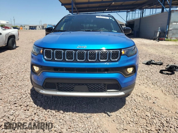 2024 Jeep Compass Limited z VIN 3C4NJDCN4RT593203, wystawiony jako Copart lot #54519135 z przebiegiem 15 804 mil mil oraz Szkoda całkowita • Salvage title. Historia ofert i sprzedaży dostępna na DreamBid. Obrazek 5.