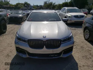 2018 BMW 7 Series ALPINA B7 xDrive with VIN WBA7F2C55JG424778, listed as a Copart auction lot 51310943 with 44,295 mi miles. Bid and sale history available at carsss.com. Image 5.