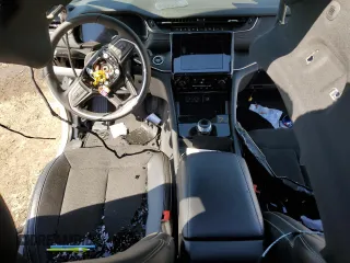 2024 Jeep Grand Cherokee Laredo z VIN 1C4RJHAG5RC205825, wystawiony jako Copart lot #51694745 z przebiegiem Nie podano mil oraz Szkoda całkowita • Salvage title. Historia ofert i sprzedaży dostępna na DreamBid. Obrazek 8.
