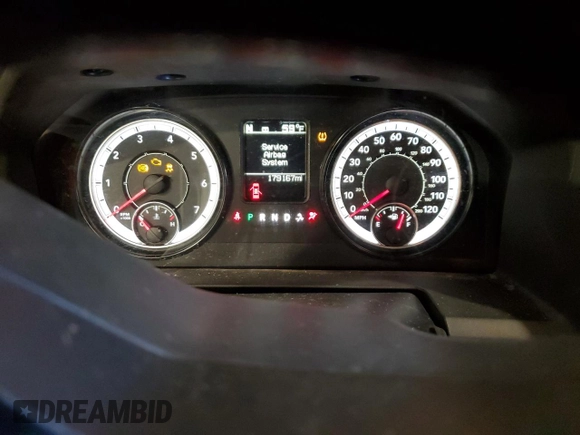2016 Ram 2500 Tradesman with VIN 3C6UR5CJ7GG308840, listed as a Copart auction lot 46920785 with 479,167 mi miles and Salvage title. Bid and sale history available at DreamBid. Image 9.