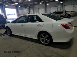 2014 Toyota Camry L with VIN 4T1BF1FK1EU405768, listed as a Copart auction lot 53202685 with 125,759 mi miles and Salvage Title. Bid and sale history available at DreamBid. Image 2.