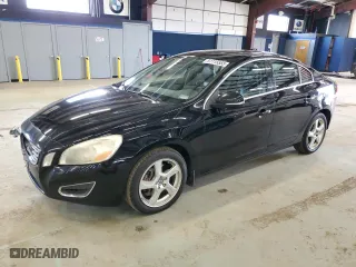 2012 Volvo S60 T5 with VIN YV1622FS9C2113599, listed as a Copart auction lot 51115555 with 194,907 mi miles and Salvage Title. Bid and sale history available at carsss.com. Image 1.