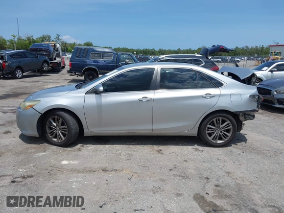 2015 Toyota Camry XLE z VIN 4T1BF1FK5FU970543, wystawiony jako IAAI lot #42373776 z przebiegiem 119 090 mil mil oraz . Historia ofert i sprzedaży dostępna na DreamBid. Obrazek 14.