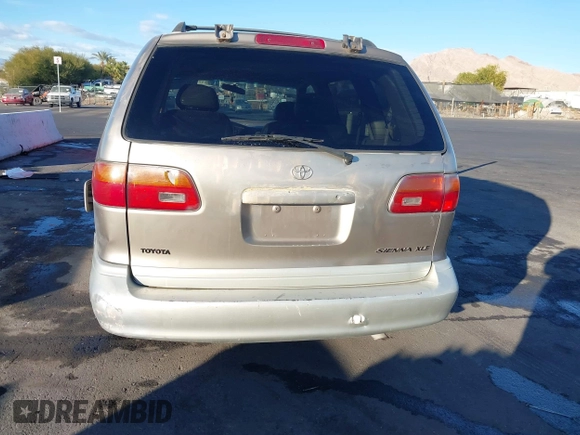 1998 Toyota Sienna LE z VIN 4T3ZF13C1WU051030, wystawiony jako IAAI lot #41259605 z przebiegiem 190 861 mil mil oraz . Historia ofert i sprzedaży dostępna na DreamBid. Obrazek 14.