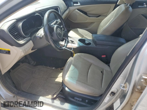 2016 Kia Optima EX z VIN KNAGN4AD1G5092884, wystawiony jako Copart lot #56928385 z przebiegiem 172 402 mil mil oraz Szkoda całkowita • Salvage title. Historia ofert i sprzedaży dostępna na DreamBid. Obrazek 7.
