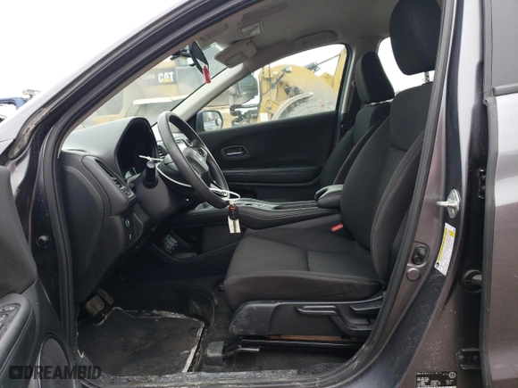 2018 Honda HR-V LX with VIN 3CZRU6H30JM105420, listed as a Copart auction lot 50661085 with 101,706 mi miles and Clean Title. Bid and sale history available at carsss.com. Image 7.
