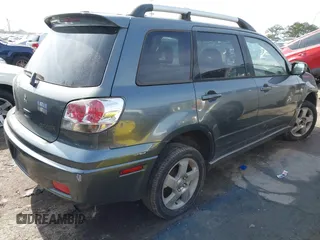 2003 Mitsubishi Outlander XLS with VIN JA4LX41G43U091082, listed as a IAAI auction lot 41463088 with 232,244 mi miles. Bid and sale history available at carsss.com. Image 4.