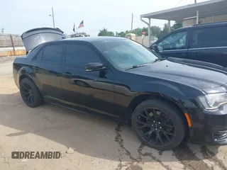 2018 Chrysler 300 S with VIN 2C3CCAGG9JH300487, listed as a IAAI auction lot 42501287 with 273,751 mi miles and . Bid and sale history available at DreamBid. Image 14.