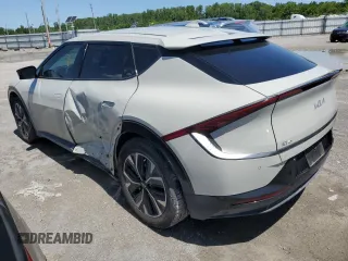 2022 Kia EV6 Wind with VIN KNDC3DLC7N5028809, listed as a Copart auction lot 54728684 with 52,594 mi miles and Salvage Title. Bid and sale history available at carsss.com. Image 2.