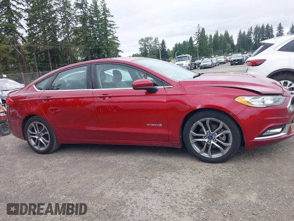 2017 Ford Fusion Hybrid SE с VIN 3FA6P0LU6HR324771, выставлен на аукционе IAAI как лот 42612195 с пробегом 103 988 миль миль и . История ставок и продаж доступна на DreamBid. Изображение 13.