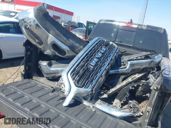 2019 Ram 1500 Limited with VIN 1C6SRFHT7KN861608, listed as a IAAI auction lot 41683742 with 160,180 mi miles and . Bid and sale history available at DreamBid. Image 18.