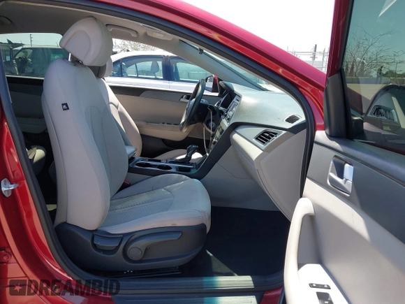 2015 Hyundai Sonata 2.4L SE with VIN 5NPE24AF6FH054876, listed as a IAAI auction lot 41997263 with 192,510 mi miles. Bid and sale history available at carsss.com. Image 5.
