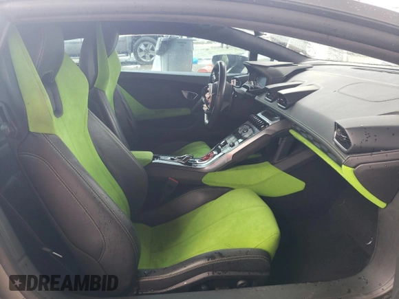 2016 Lamborghini Huracan z VIN ZHWUC2ZF2GLA04811, wystawiony jako Copart lot #72161434 z przebiegiem 24 565 mil mil oraz Szkody całkowita. Historia ofert i sprzedaży dostępna na DreamBid. Obrazek 10.